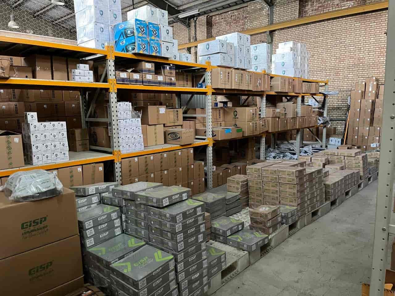 خرید لوازم یدکی برای مغازه-سالوک